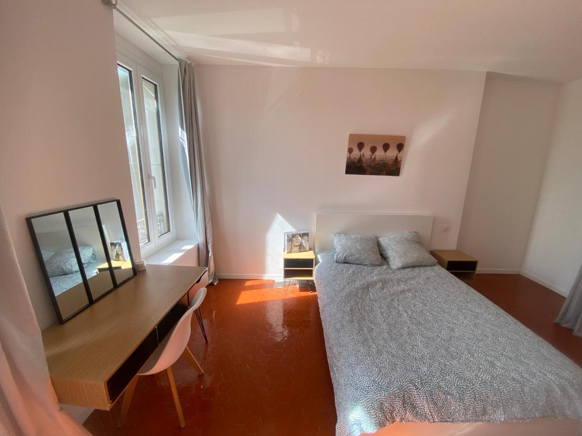 Charmant T3 Dans Le Centre Historique Appartement Manosque Buitenkant foto